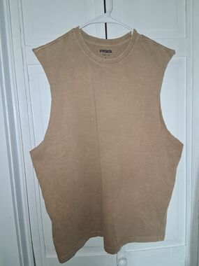 RSQ Men’s Sleeveless Muscle Tank in Tan Brown